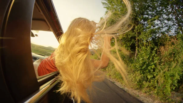 Close Unrecognizable Happy Young Woman Stretches Out Moving Car Cruising — Stock Photo, Image