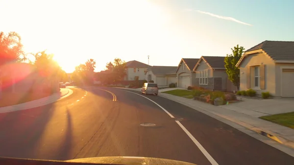 Pov Lens Flare Driving Scenic Streets Rich Neighborhood Fringes San — Stock Photo, Image
