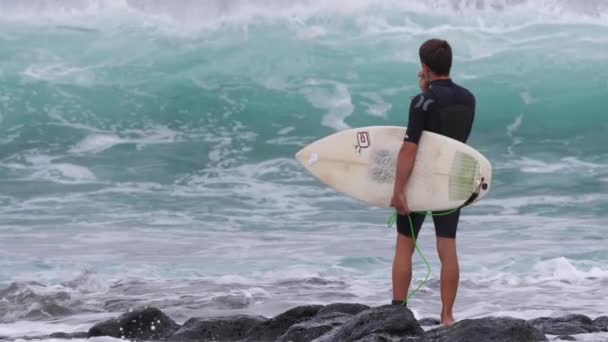 Octubre 2017 Fuerteventura Islas Canarias Moción Lenta Espacio Copia Surfista — Vídeo de stock