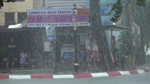 Krabi Thajsko Březen 2017 Pomalý Pohyb Turisté Místní Obyvatelé Najdou — Stock video