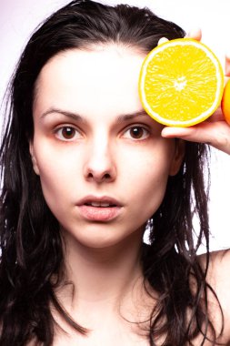 portakal ile güzel kız, portre