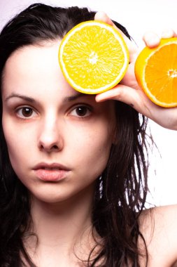 portakal ile güzel kız, portre