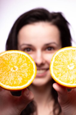 portakal ile güzel kız, portre