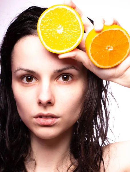 portakal ile güzel kız, portre