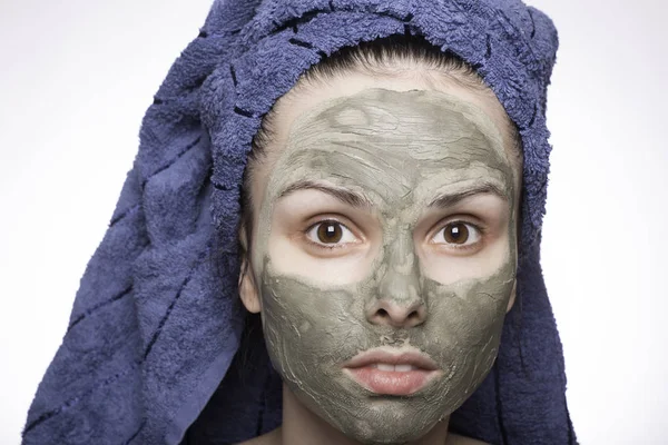 Young Woman Towel Her Head Mask Her Face — Stock Photo, Image