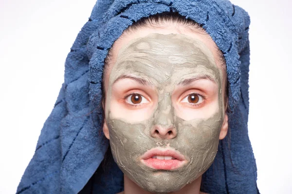 Young Woman Towel Her Head Mask Her Face — Stock Photo, Image