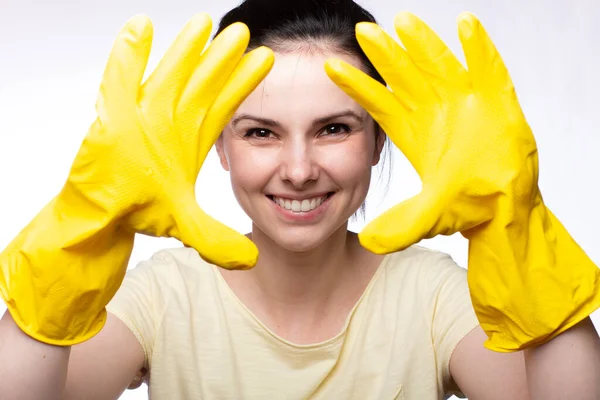 Smiling Woman Yellow Cleaning Gloves White Background — Stock Photo, Image