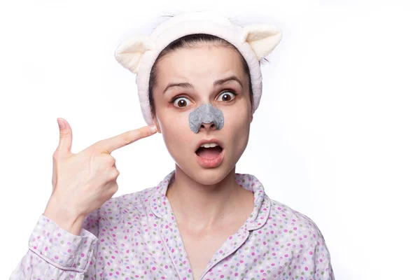 Funny Woman Rim Washing Mask Black Dots Nose Home Cosmetology — Stock Photo, Image