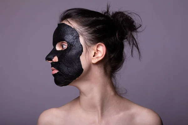 Fekete Ruha Maszk Arcon Kozmetikai Bőrápolás — Stock Fotó