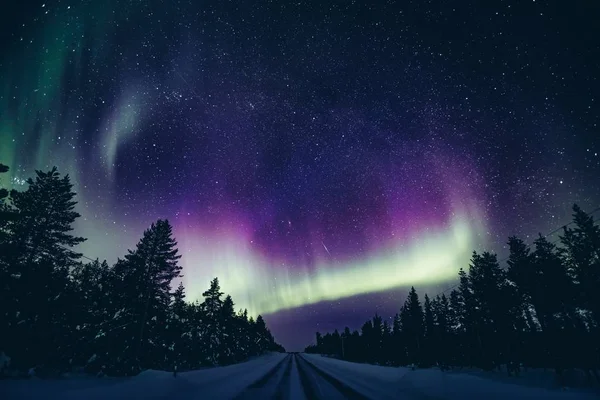 Coloridas Luces Polares Árticas Aurora Boreal Actividad Invierno Finlandia Laponia — Foto de Stock