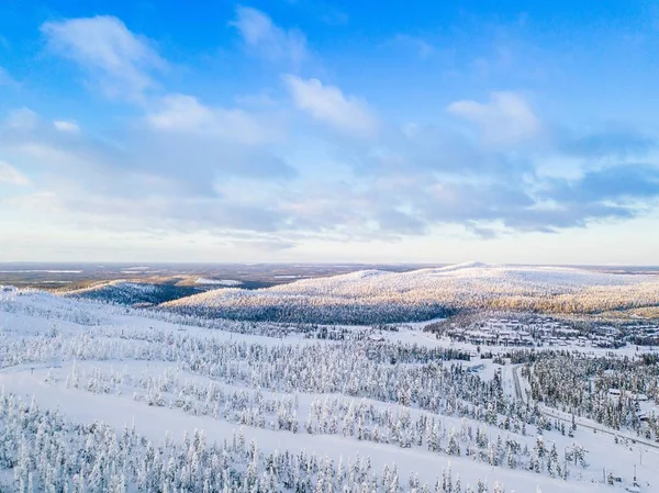 Vista Aérea Neve Coberto Floresta Inverno Estrada Bela Paisagem Rural — Fotografia de Stock