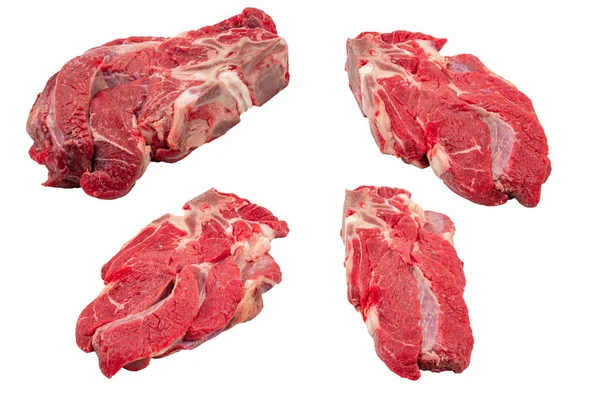Bucăți Carne Crudă Fundal Alb Izolat — Fotografie, imagine de stoc
