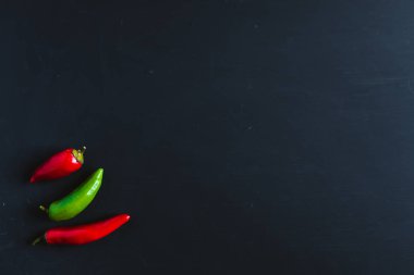 Jalapeno ve biber karışımı