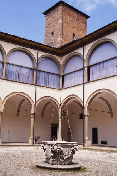 Pátio Bispado Parma Itália — Fotografia de Stock