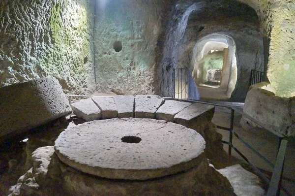Подземелье Орвието Италия — стоковое фото
