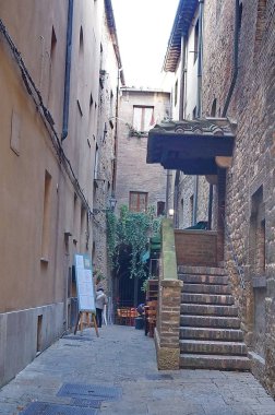 Tipik Volterra Caddesi, Toskana, İtalya