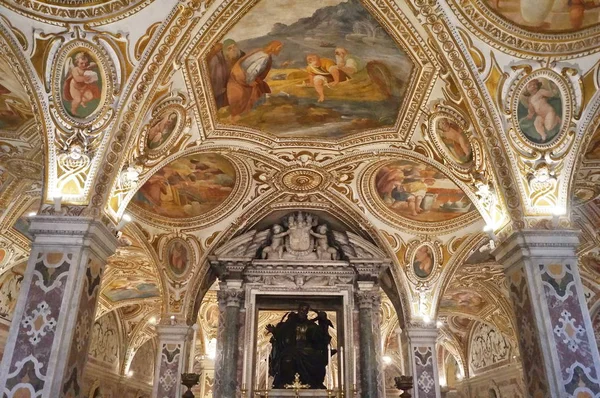 Cripta Catedral Salerno Italia —  Fotos de Stock