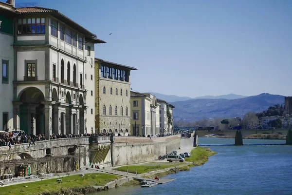 Podél Řeky Arno Florencie Itálie — Stock fotografie