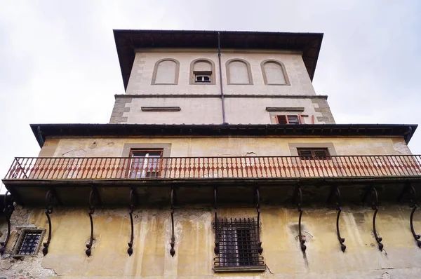 Szczegóły Villa Ambrogiana Byłego Psychiatrycznego Szpitala Sądowego Montelupo Fiorentino Toskania — Zdjęcie stockowe
