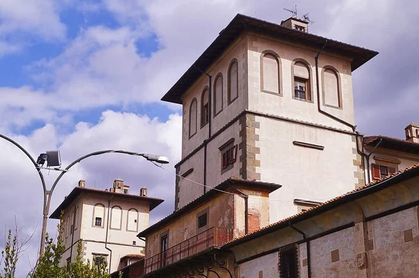 ヴィラ アンブロジャーナ 元精神司法病院 モンテルポ フィオレンティーノ トスカーナ イタリア — ストック写真