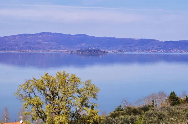 Вид Кастильоне Дель Лаго Озеро Трасимено Умбрия Италия — стоковое фото