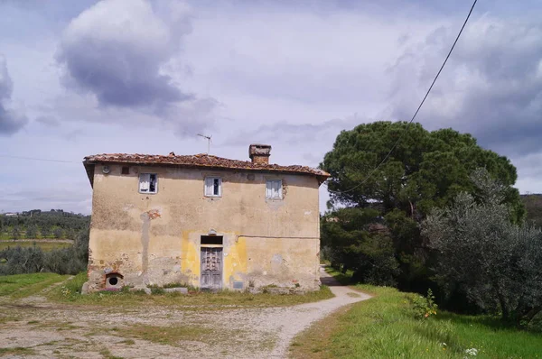 Заброшенный Фермерский Дом Рядом Винчи Тоскана Италия — стоковое фото