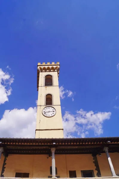 Башня Преторийского Дворца Сан Фаланни Вальдарно Тоскана Италия — стоковое фото