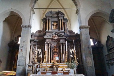 Saint Francis kilisesinin iç, Cortona, Toskana, İtalya