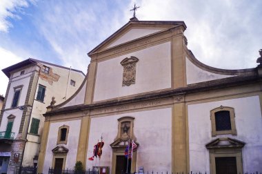 Santa Maria Delle Vedute kilisesinin cephesi, Fucecchio, Toskana, İtalya