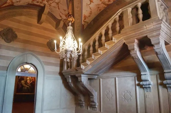 Bianca Cappello在意大利托斯卡纳Poggio Caiano Medici别墅的楼梯 — 图库照片