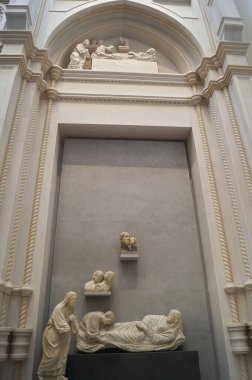 İtalya, Floransa 'daki Santa Maria del Fiore Katedrali' nin Arnolfian cephesi