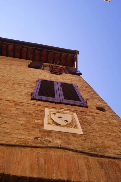 Brasão Armas Uma Casa Antiga Aldeia Medieval Certaldo Toscana Itália — Fotografia de Stock