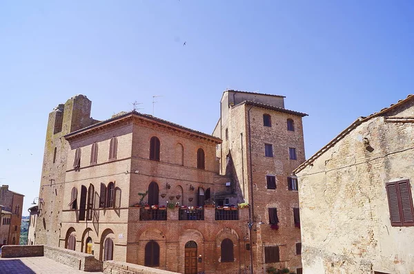 Paleizen Torens Het Oude Middeleeuwse Dorp Certaldo Toscane Italië — Stockfoto
