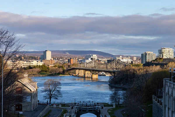 Una Vista Mayo 2020 Del Río Ottawa Gatineau Quebec Incluyendo —  Fotos de Stock