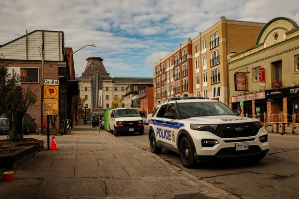 Vehículo Utilitario Policía Ford Interceptor Operado Por Servicio Policía Ottawa —  Fotos de Stock