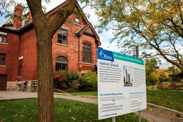 Ottawa Ontario Canadá Octubre 2020 Una Señal Edificio Patrimonio Alexander —  Fotos de Stock