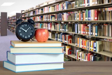 kitap ile kütüphane