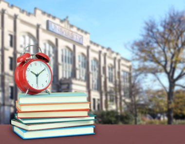 kitap ve üniversite