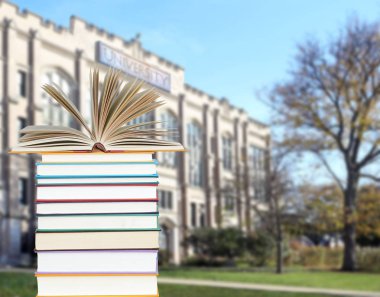 kitap ve üniversite