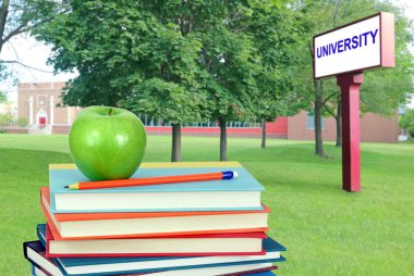 kitap ve üniversite