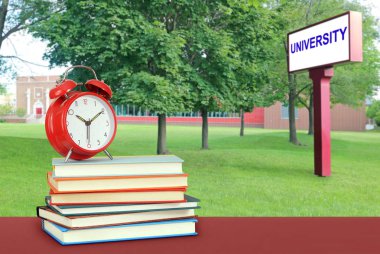 kitap ve üniversite