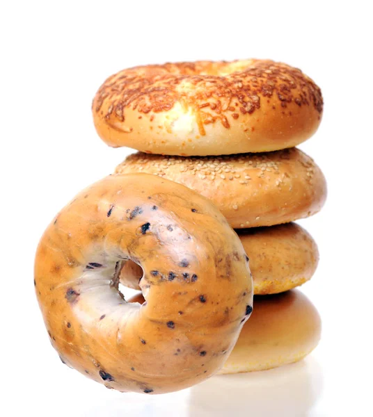 Berbagai Bagel Atas Meja Putih — Stok Foto