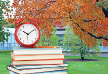 Eğitim ve okul kavramı geri