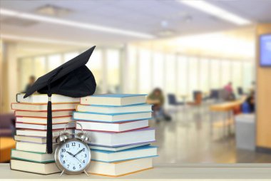 kitap ve üniversite