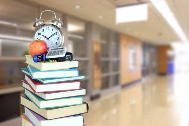 kitap ve üniversite