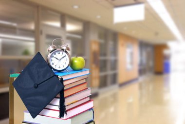 kitap ve üniversite