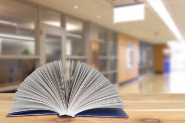 kitap ve üniversite