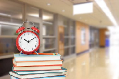 kitap ve üniversite