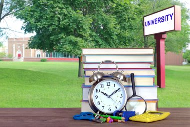 kitap ve üniversite