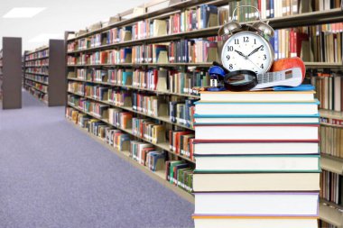 kitap ile kütüphane